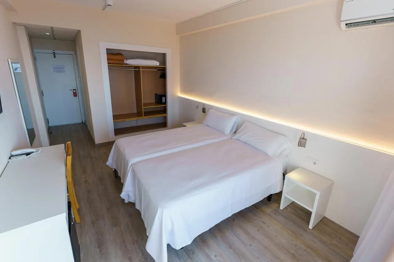 Hotel Catalonia Calella