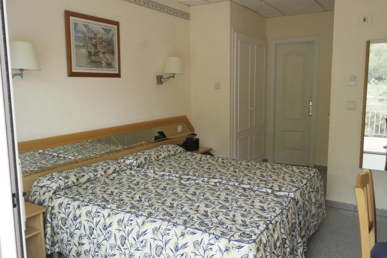 Hotel Catalonia Calella 3*,